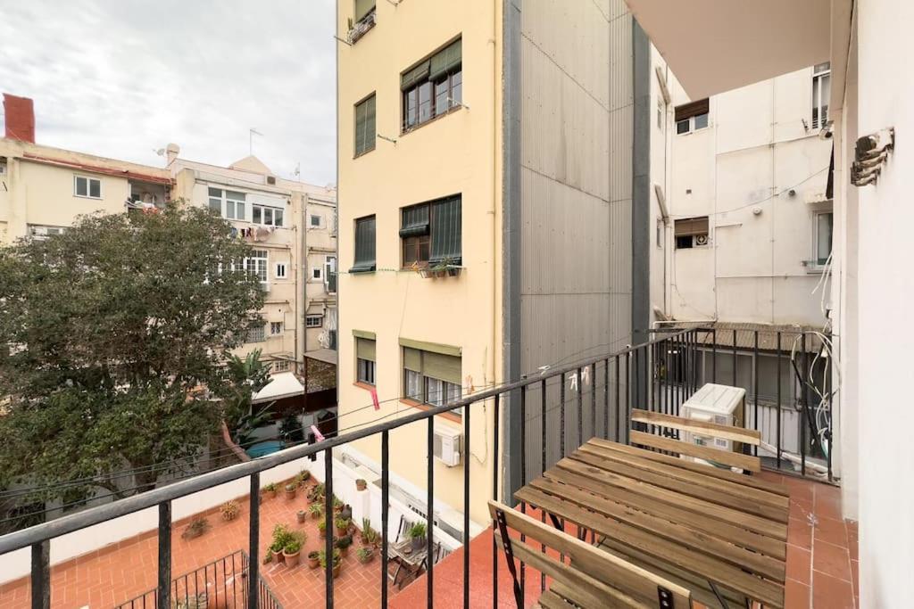 Bebarceloner Sants Apartments - 2 Bedrooms Exteriör bild