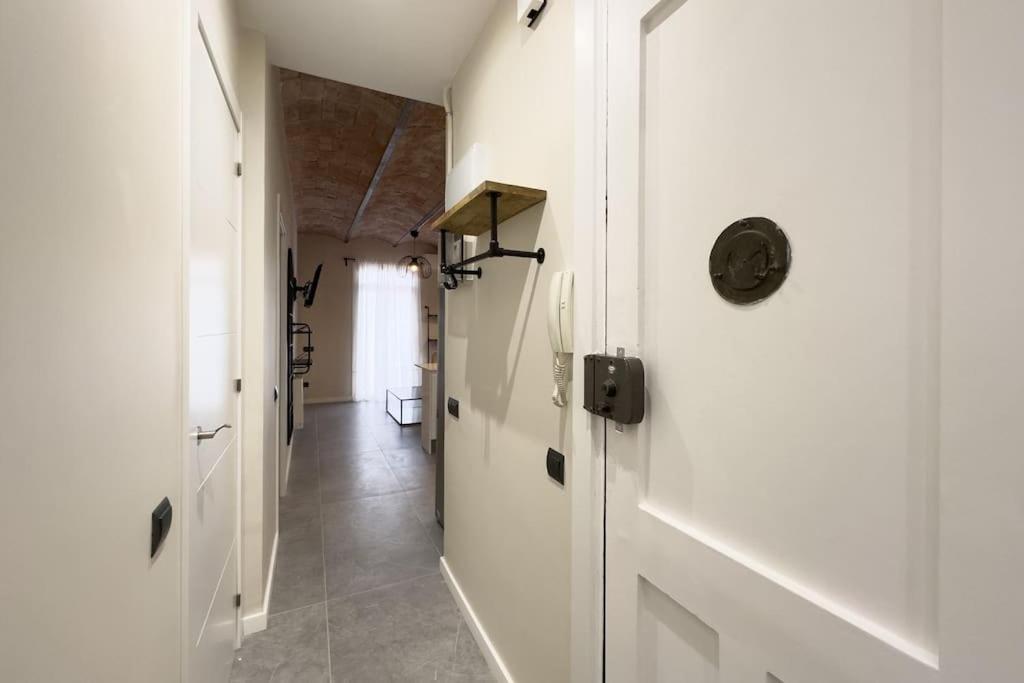 Bebarceloner Sants Apartments - 2 Bedrooms Exteriör bild